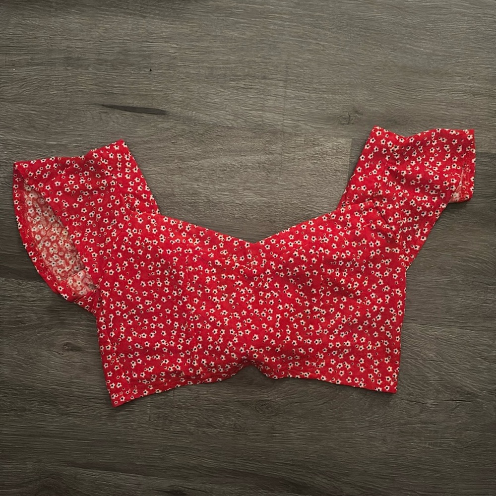 Lulus Sweetheart Flower Top